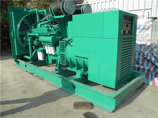 大方发电车出租-柴油发电机组在使用的过程中应该做好哪些防护工作