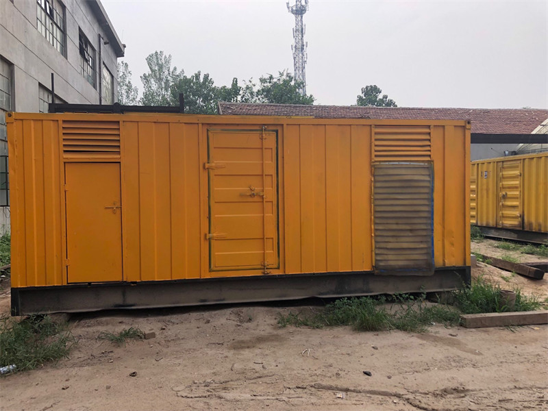 大方柴油发电机如何判断新机油是否已经完全充满机油滤清器？