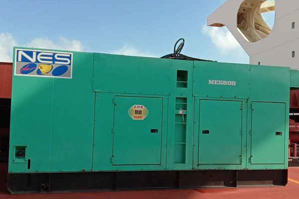 大方如何检测发电机组中性点接地是否良好？