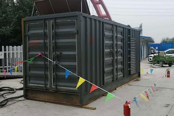 大方发电机租赁空气滤清器多久更换一次？