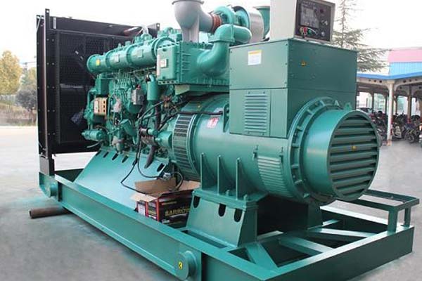 大方工厂发电机应急发电中如何优化燃油储备管理？