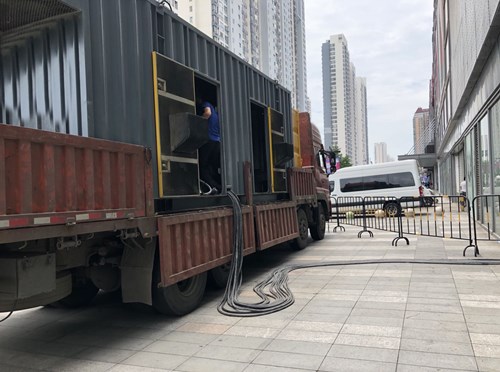 大方冷却液不足的情况下如何检查柴油发电机组？